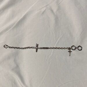 Silpada 925 Sterling Silver In Good Faith Hammered Link Cross Bracelet